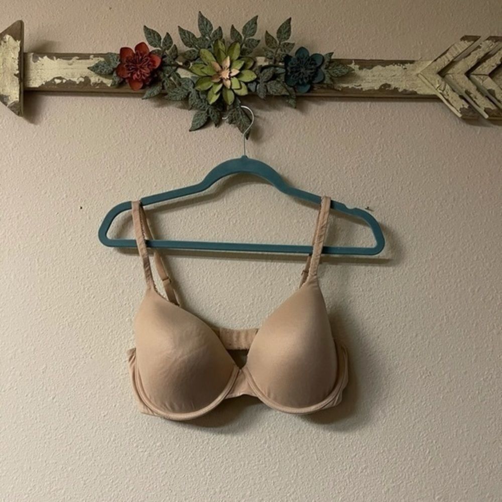 Victoria’s Secret - taupe underwire t-shirt bra
